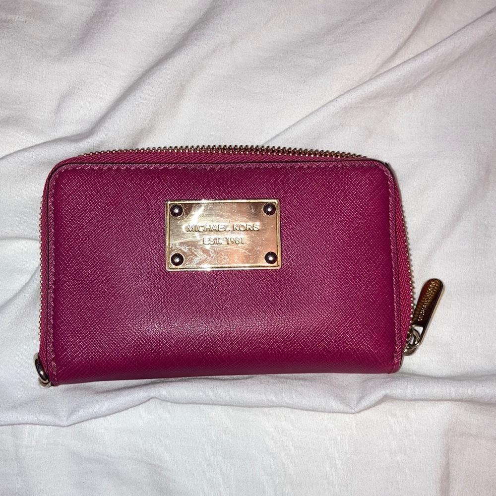 Michael Kors pink wallet